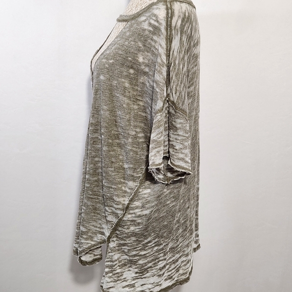 We The Free Tee Cut Out Jordan Sage Distressed V-Neck Burnout Oversized Size S - Picture 9 of 15